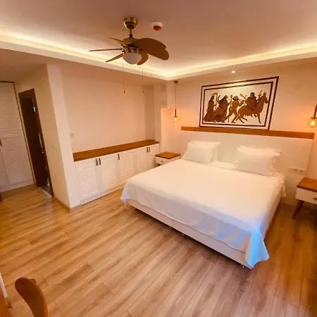 In Ephesus And Art Galery Hotell Selçuk