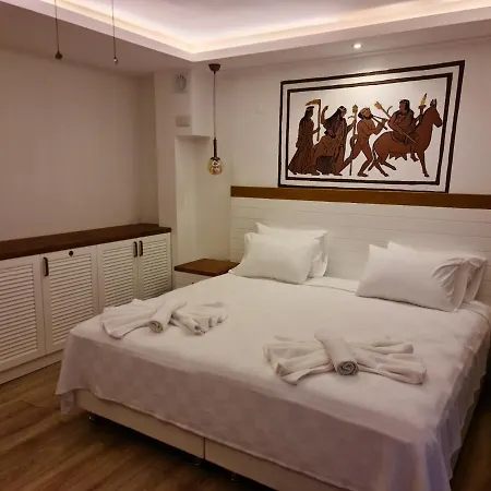 호텔 In Ephesus And Art Galery